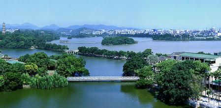 惠州西湖、紅花湖單車、奧地利小鎮(zhèn)、住樂逸溫泉、羅浮山兩日游